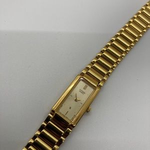 Woman’s Citizen Watch Co Watch Metal